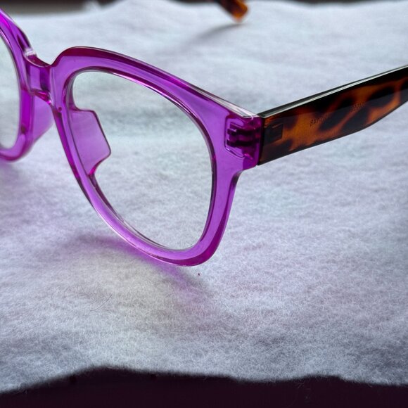 Zeelool Square Oversized Frames with Tortoise Arms (Prescription Lenses) - Picture 3 of 4